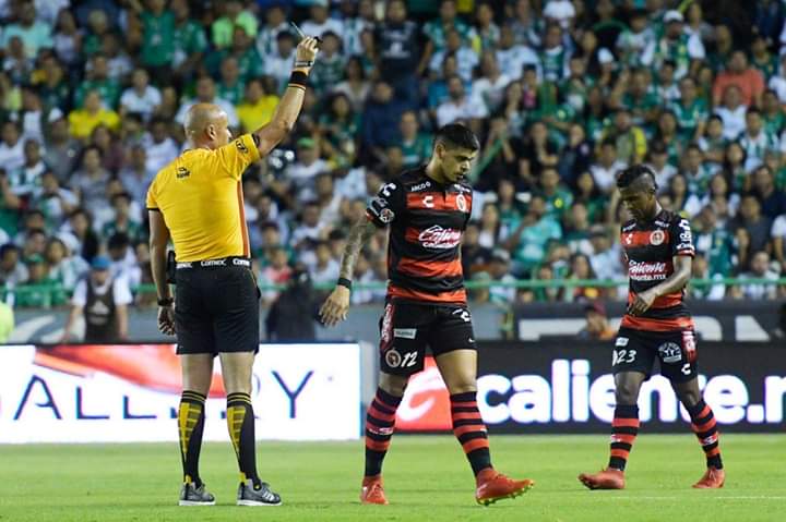 52377318 F8D7 418C A307 D158FF74AF29