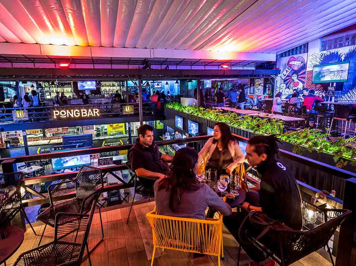 pong bar un bar para jugar ping pong